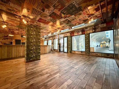 Local commercial - 175 m²