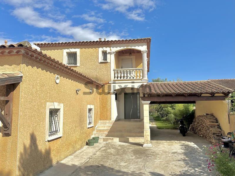 Villa - 141 m² - 6 pièces