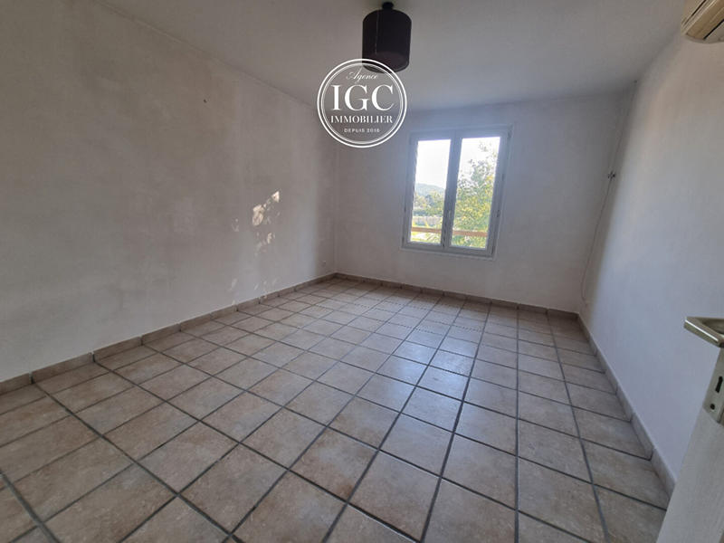 Maison - 140 m² - 4 pièces