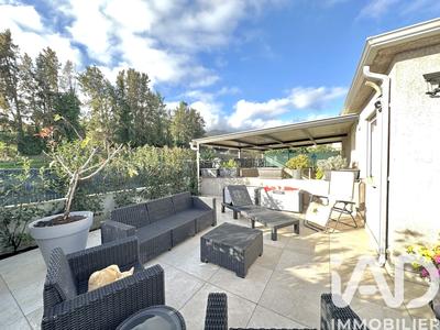 Maison - 115 m² - 4 pièces