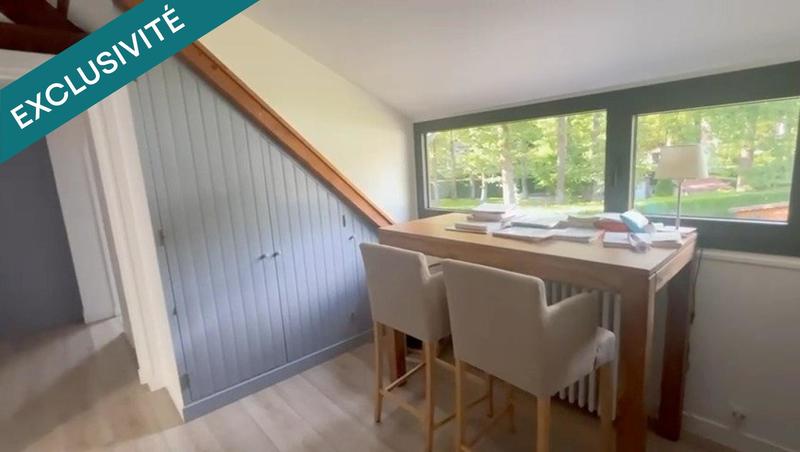 Maison - 320 m² - 9 pièces