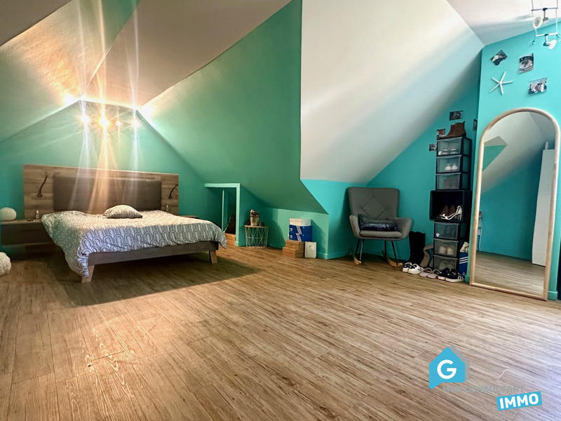 Maison - 141 m² - 6 pièces