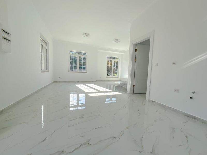 Maison - 176 m² - 6 pièces