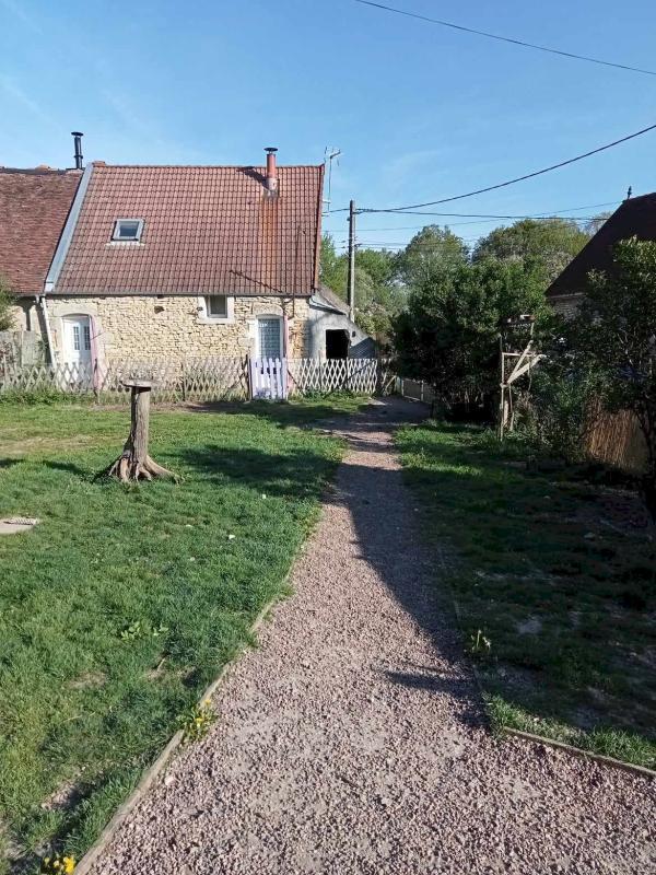 Maison de village - 180 m² - 9 pièces