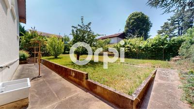 Maison - 110 m² - 6 pièces