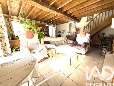 Maison - 111 m² - 6 pièces