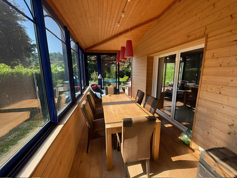 Maison - 160 m² - 7 pièces