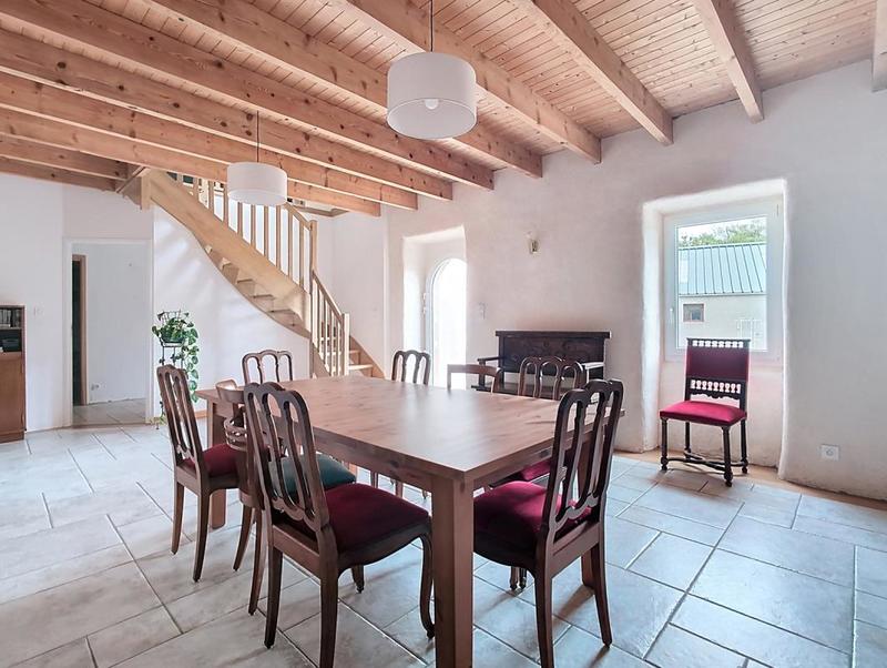 Longère - 220 m² - 9 pièces