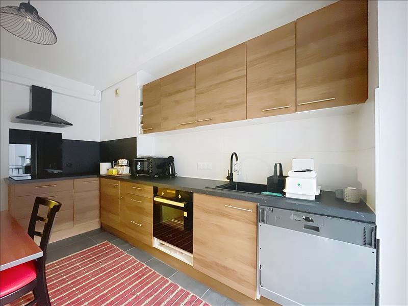 Appartement - 60 m² - 2 pièces