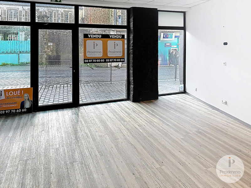 Immeuble - 6 pièces