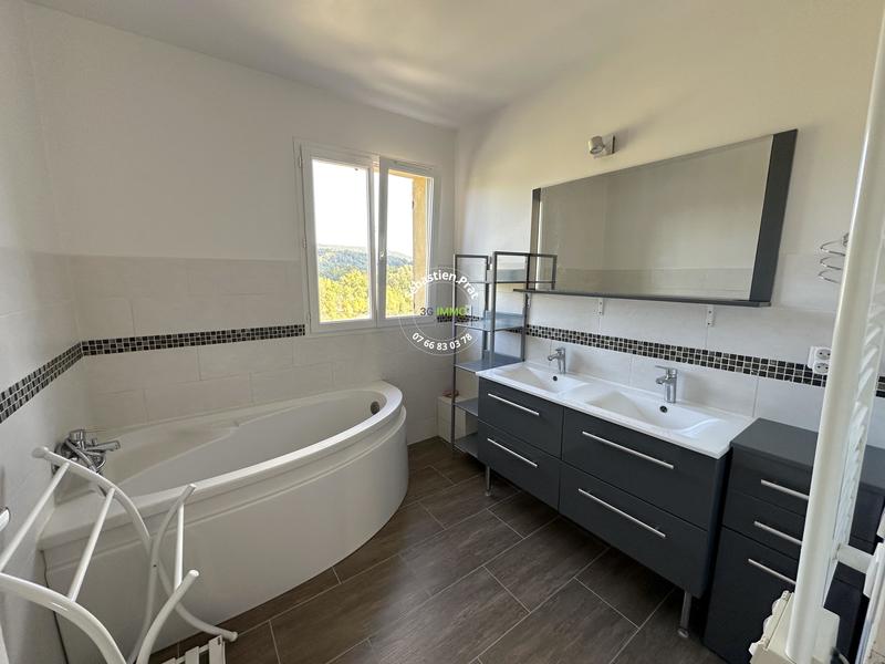 Maison d'architecte - 150 m² - 5 pièces