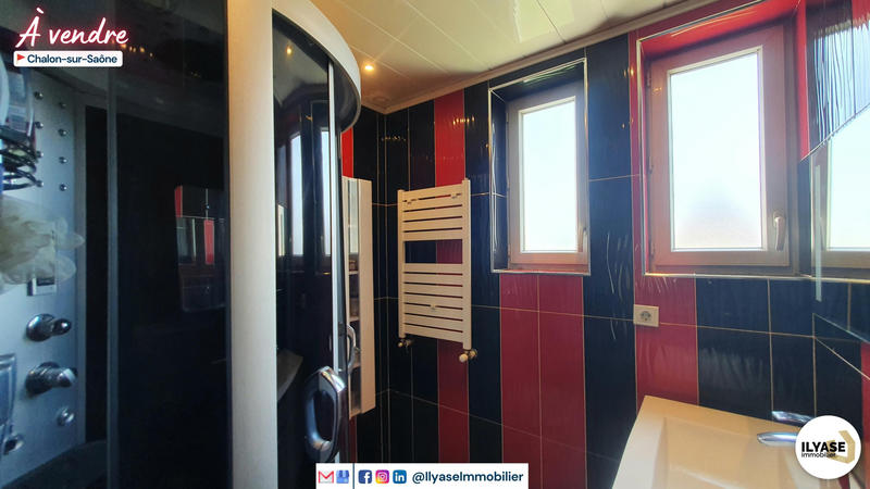 Maison - 144 m² - 7 pièces