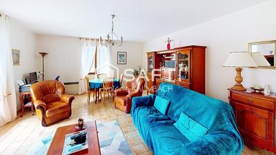 Maison - 95 m² - 4 pièces