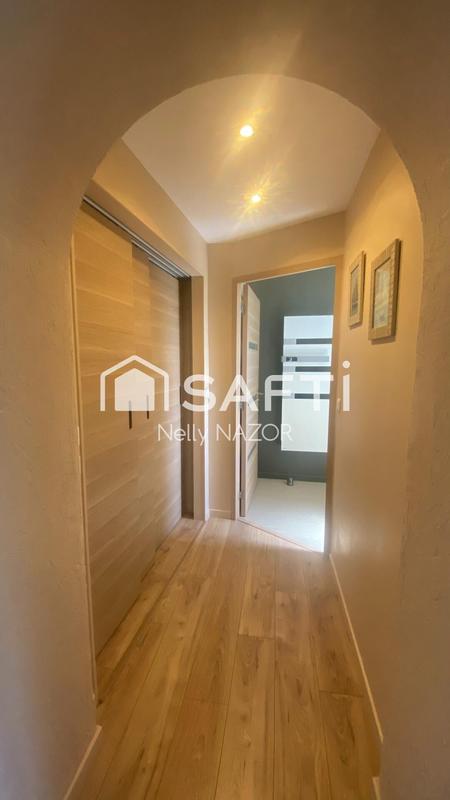 Maison - 180 m² - 6 pièces