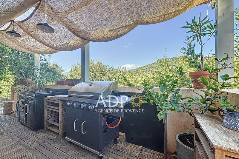 Maison - 150 m² - 4 pièces