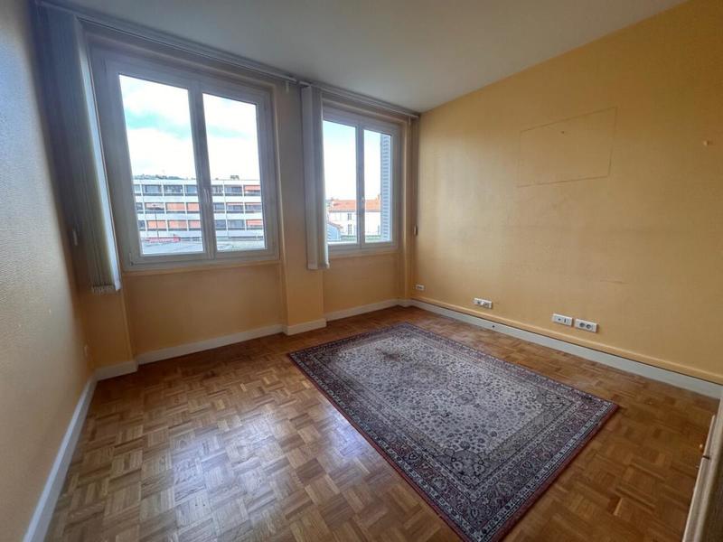 Appartement - 106 m² - 4 pièces