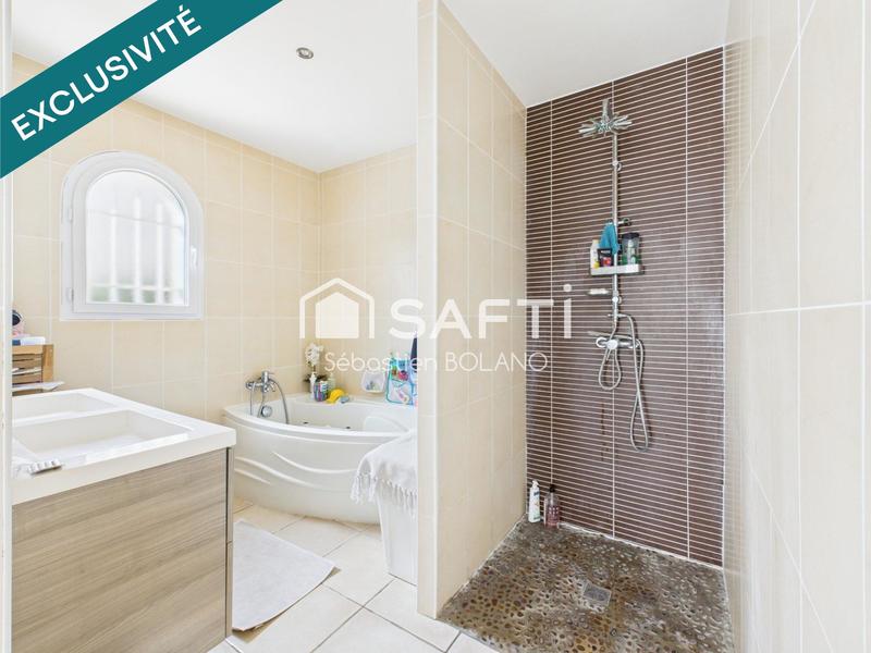 Maison - 160 m² - 5 pièces