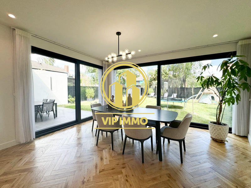 Maison contemporaine - 160 m² - 8 pièces