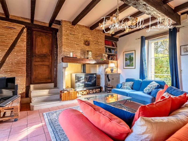 Maison en pierre - 240 m² - 10 pièces