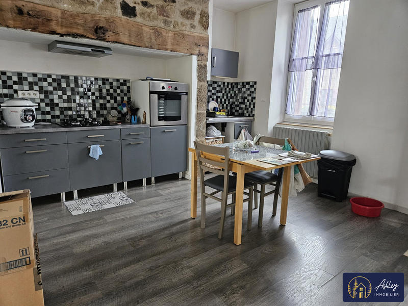 Maison ancienne - 116 m² - 4 pièces