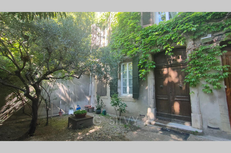 Local commercial - 68 m²