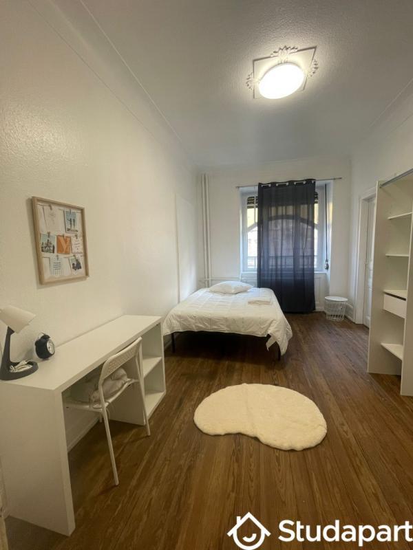 Chambre - 23 m² - 1 pièce