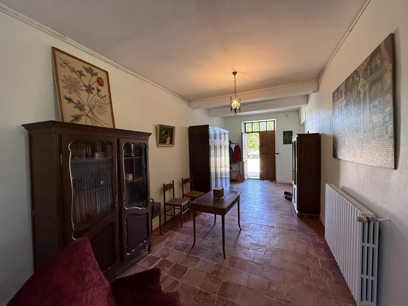 Maison - 400 m² - 12 pièces