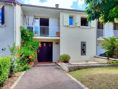 Maison - 108 m² - 4 pièces