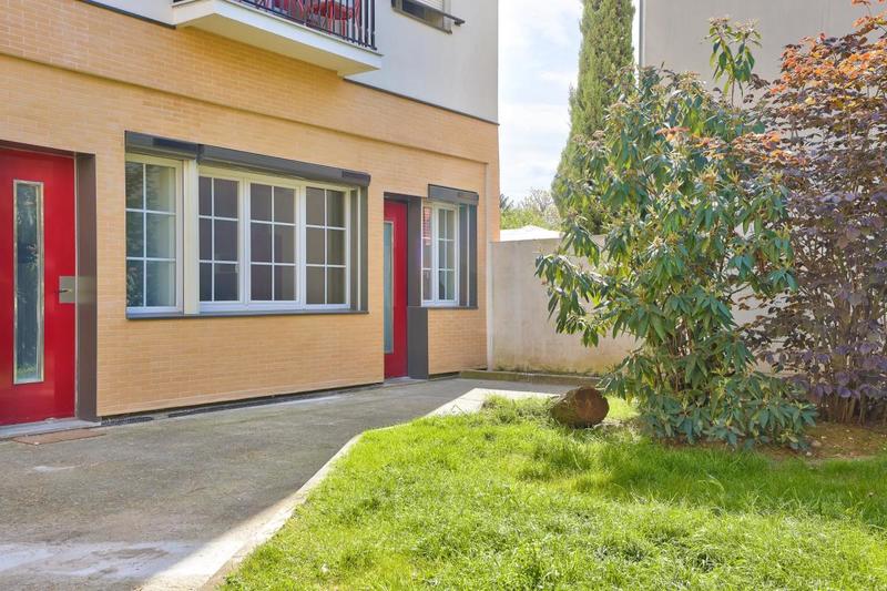 Appartement - 92 m² - 4 pièces