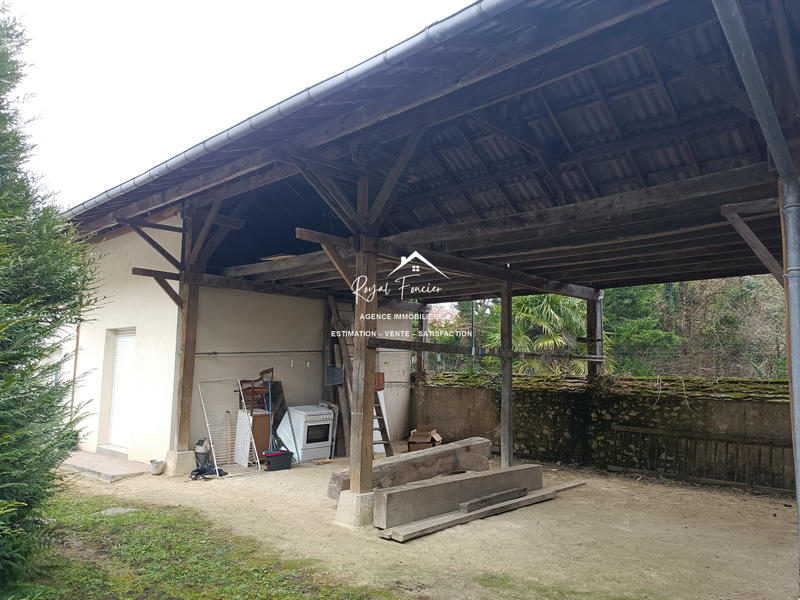 Maison ancienne - 560 m² - 30 pièces