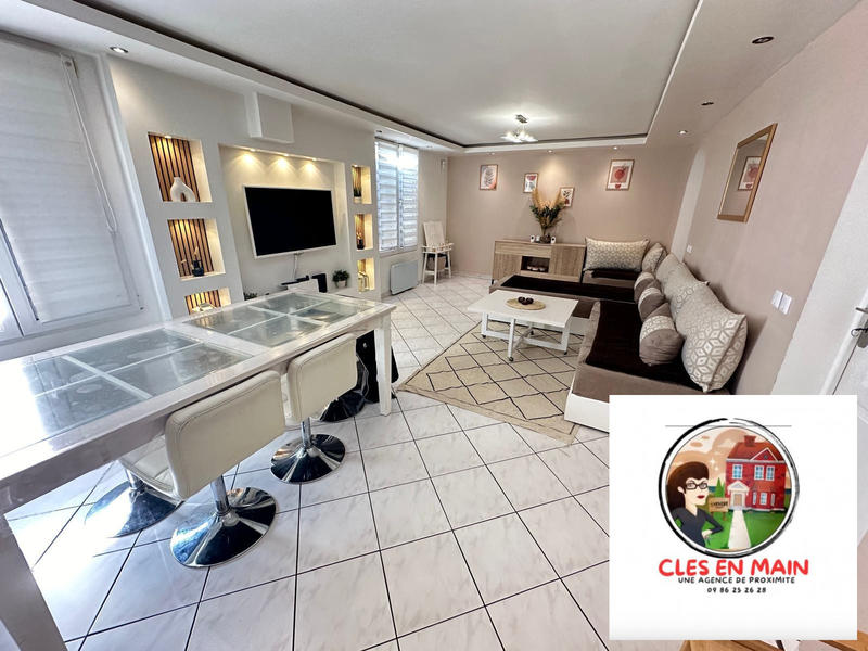 Maison traditionnelle - 112 m² - 5 pièces