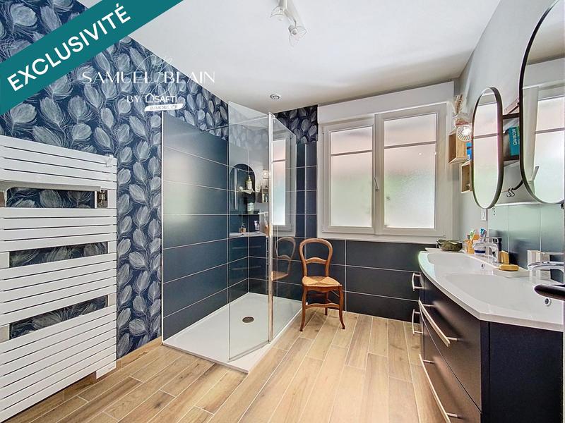 Maison - 170 m² - 7 pièces