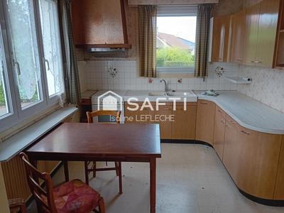 Maison - 100 m² - 5 pièces