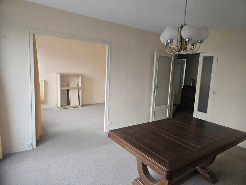 Appartement - 81 m² - 4 pièces