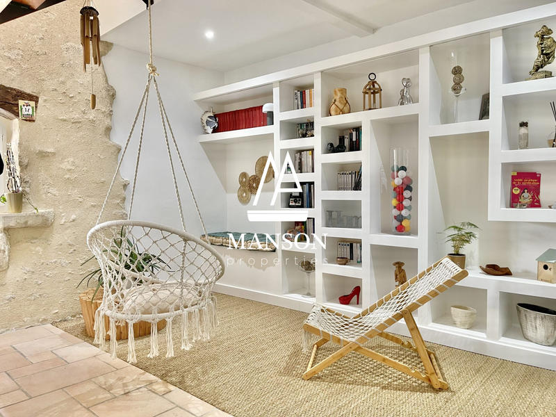 Maison ancienne - 298 m² - 12 pièces