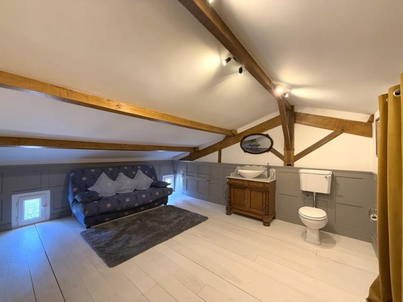 Maison - 180 m² - 7 pièces