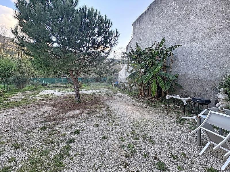 Immeuble - 268 m² - 12 pièces