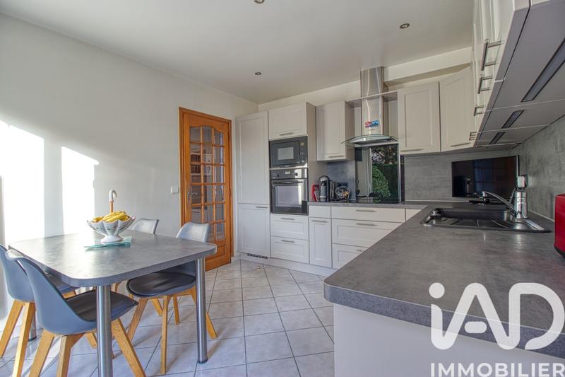 Maison - 166 m² - 7 pièces