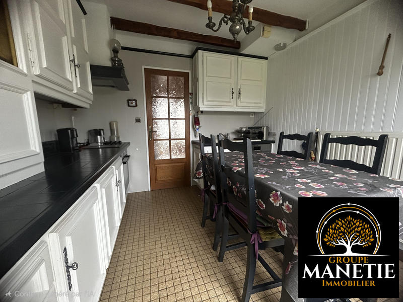 Maison - 103 m² - 8 pièces