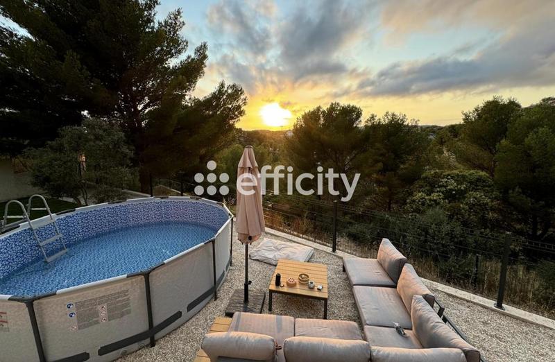 Maison - 90 m² - 3 pièces