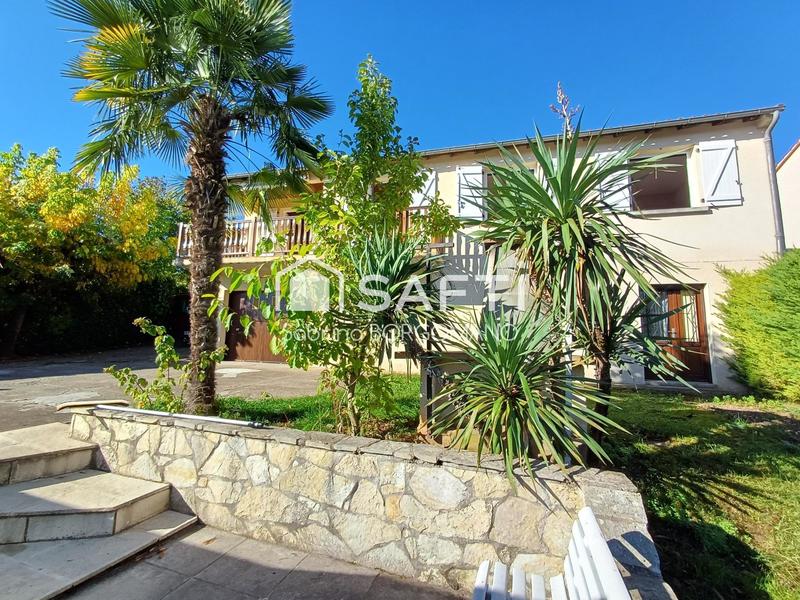 Maison - 120 m² - 5 pièces