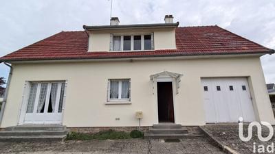 Maison - 94 m² - 5 pièces