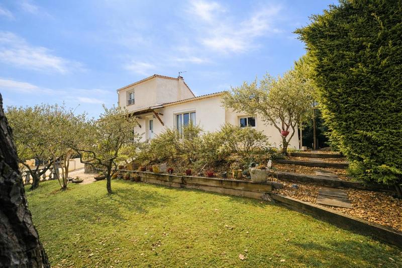 Maison - 134 m² - 5 pièces