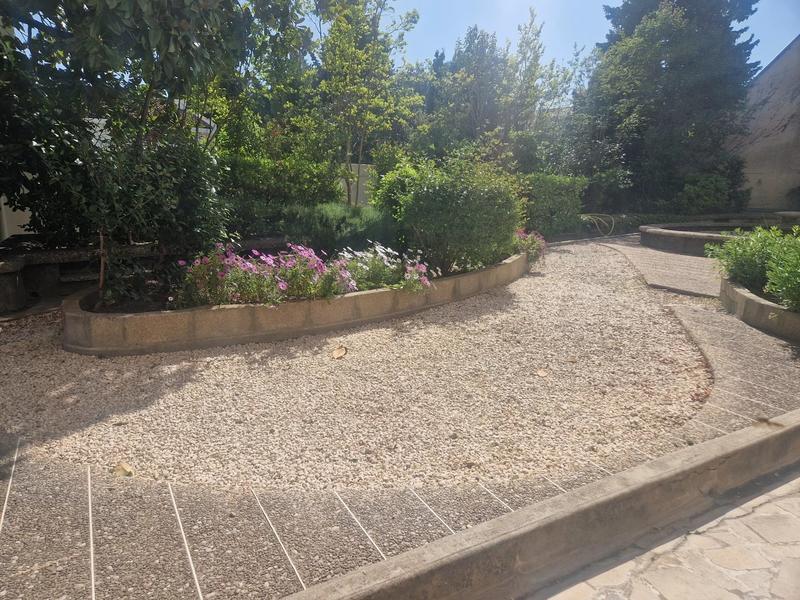 Appartement - 102 m² - 4 pièces