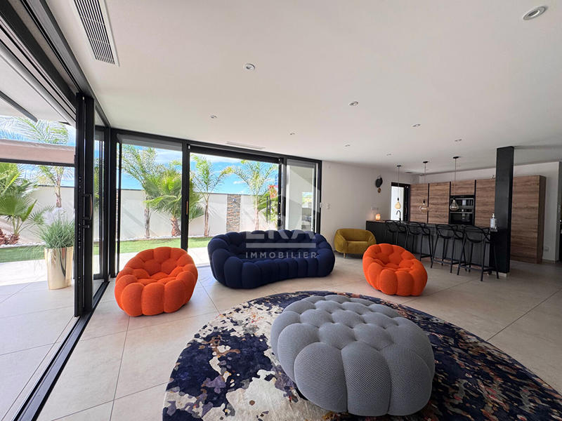 Maison - 150 m² - 5 pièces