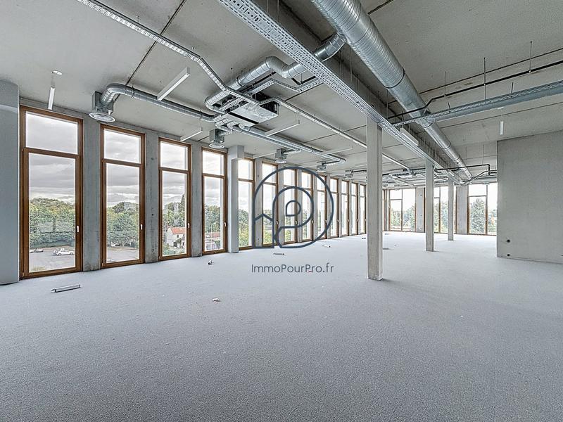 Bureau - 4 630 m²