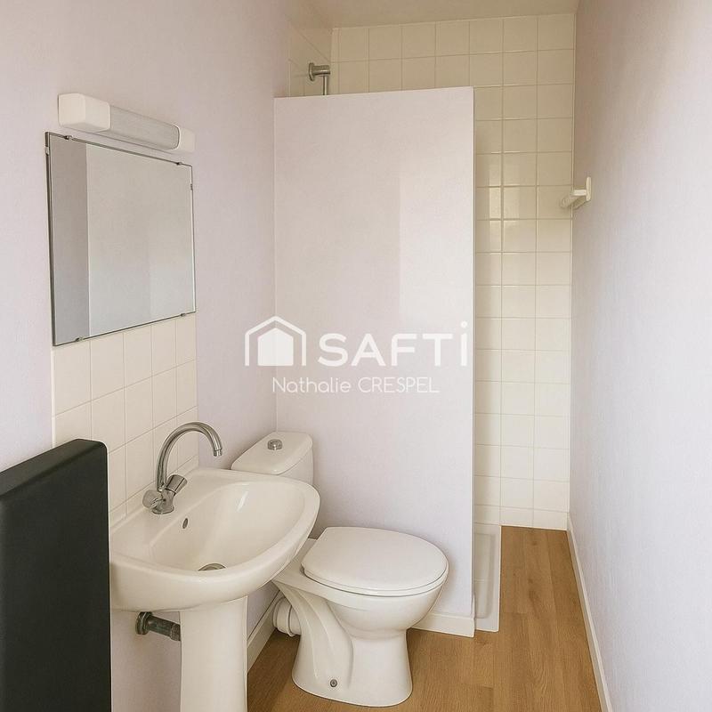 Maison - 240 m² - 11 pièces