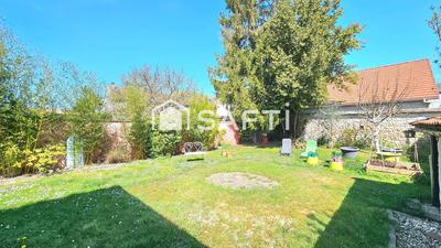 Maison - 185 m² - 7 pièces