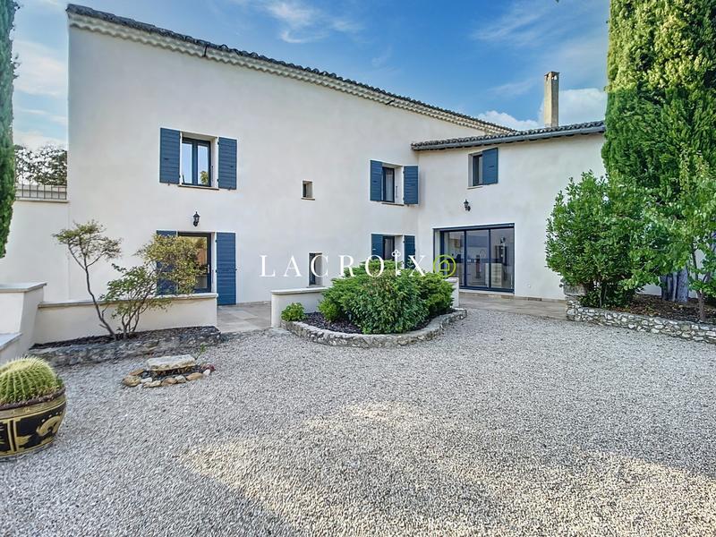 Maison - 169 m² - 5 pièces