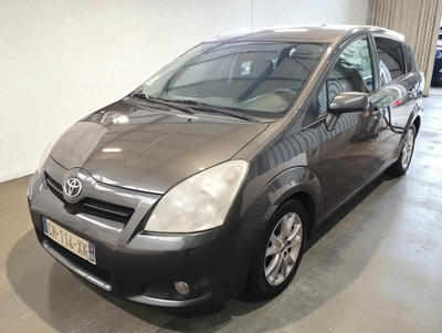 Toyota Corolla Verso 2.2 D4-D 136 5p
